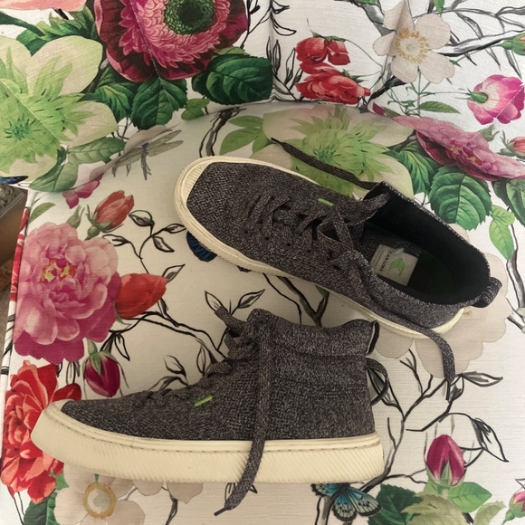 High tops! - Picture 1 of 3